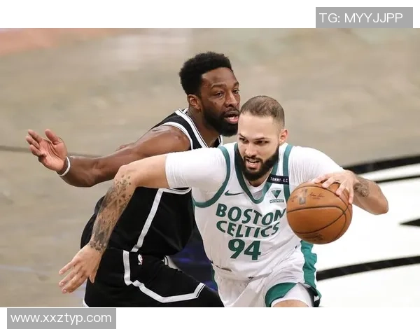 热火与凯尔特人激战G3回顾:经典对决中的关键时刻与战术解析 热火与凯尔特人激战G3回顾:经典对决中的关键时刻与战术解析